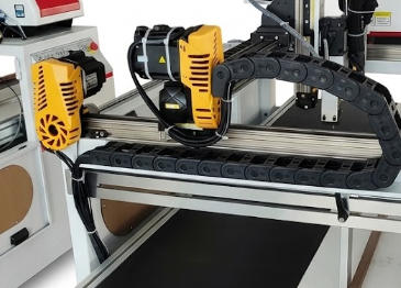 Servo module 5-axis control system of the glue spraying machine